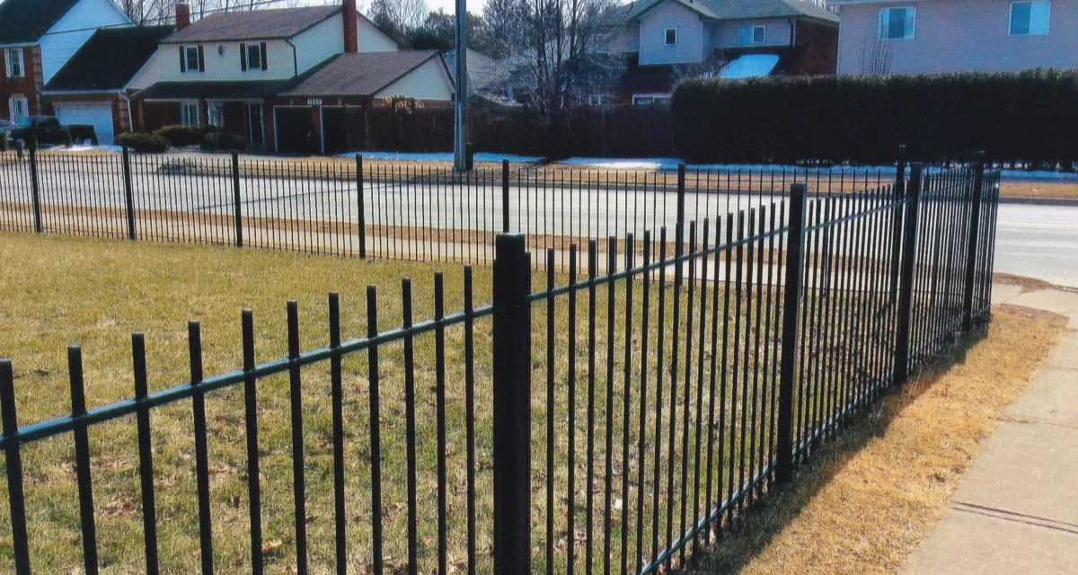 Steel fence in Courtice 2000