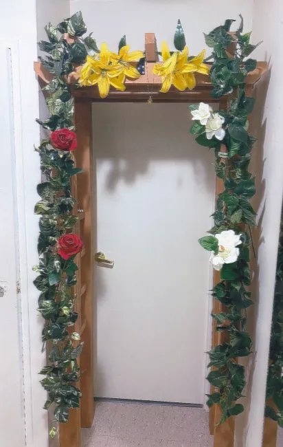 Custom arbour for weddings at Bragg Farm