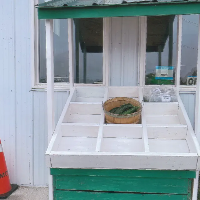 Bragg Farm vegetable stand build in 2023